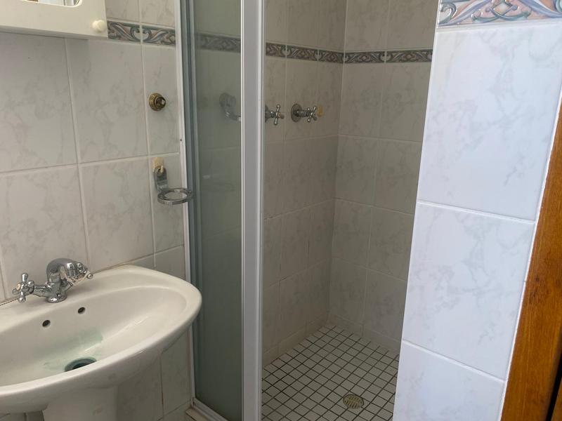5 Bedroom Property for Sale in Balmoral Eastern Cape